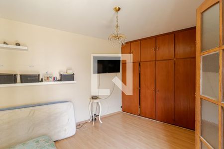 Casa à venda com 160m², 4 quartos e 2 vagas Casa à venda com 160m², 4 quartos e 2 vagasSuíte 1