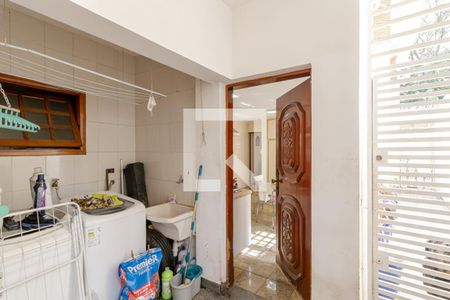 Casa à venda com 160m², 4 quartos e 2 vagas Casa à venda com 160m², 4 quartos e 2 vagasÁrea de Serviço