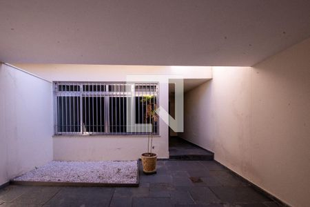 Casa à venda com 186m², 3 quartos e 3 vagasGaragem 