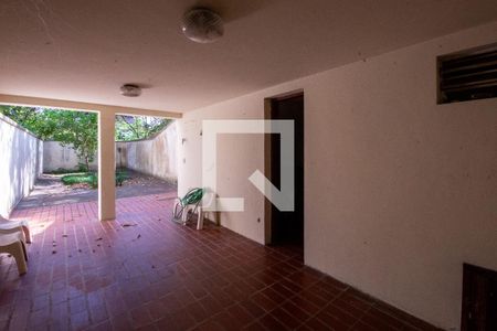 Casa à venda com 186m², 3 quartos e 3 vagasQuintal 