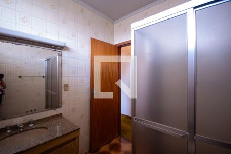 Casa à venda com 186m², 3 quartos e 3 vagasBanheiro Social 