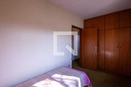 Casa à venda com 186m², 3 quartos e 3 vagasQuarto 2 