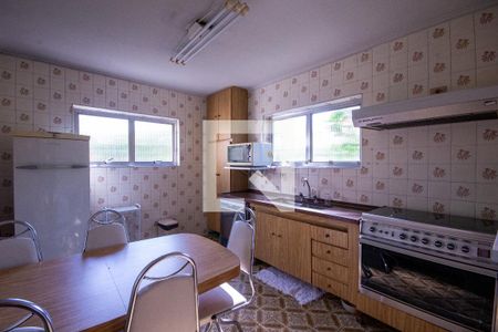 Casa à venda com 186m², 3 quartos e 3 vagasCozinha 