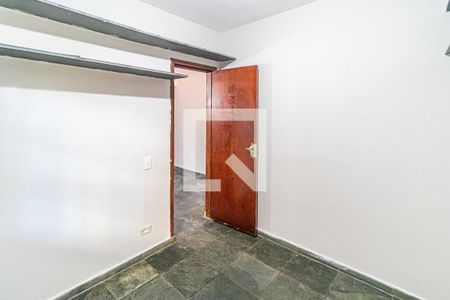 Quarto de casa para alugar com 4 quartos, 70m² em Raposo Tavares, São Paulo