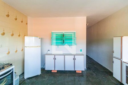 Casa para alugar com 70m², 4 quartos e 2 vagasCozinha