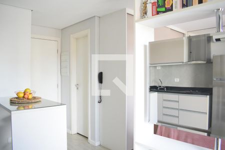 Sala de apartamento para alugar com 1 quarto, 30m² em Rebouças, Curitiba