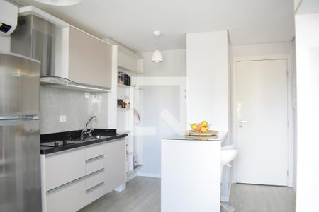 Sala de apartamento para alugar com 1 quarto, 30m² em Rebouças, Curitiba