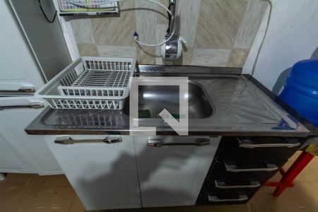 Casa à venda com 204m², 2 quartos e 4 vagas Casa à venda com 204m², 2 quartos e 4 vagasCozinha