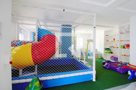 Apartamento para alugar com 99m², 2 quartos e 2 vagas Apartamento para alugar com 99m², 2 quartos e 2 vagasÁrea comum