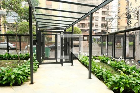 Apartamento para alugar com 400m², 2 quartos e 2 vagasFachada