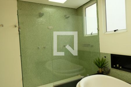 Apartamento para alugar com 400m², 2 quartos e 2 vagasBanheiro da Suíte