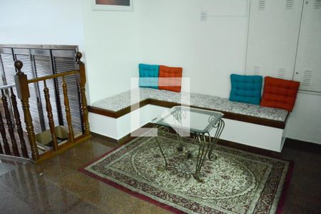 Apartamento à venda com 78m², 2 quartos e sem vagaÁrea comum