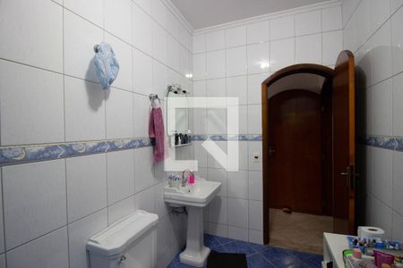 Casa à venda com 300m², 3 quartos e 6 vagasBanheiro da Suíte