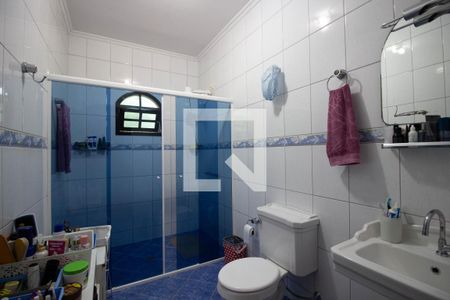 Casa à venda com 300m², 3 quartos e 6 vagasBanheiro da Suíte