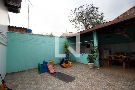 Casa à venda com 300m², 3 quartos e 6 vagasÁrea Externa