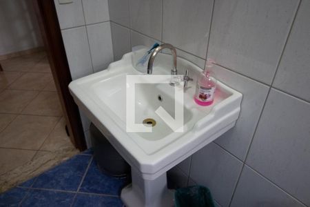 Casa à venda com 300m², 3 quartos e 6 vagasLavabo