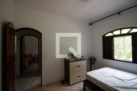 Casa à venda com 300m², 3 quartos e 6 vagasQuarto 1