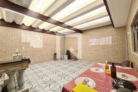 Casa à venda com 150m², 3 quartos e 2 vagasChurrasqueira