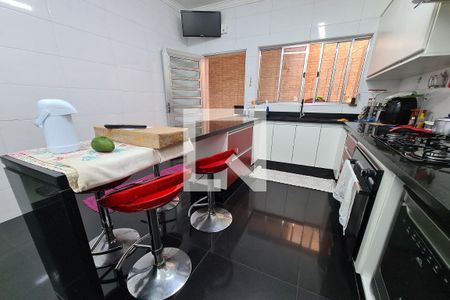 Casa à venda com 150m², 3 quartos e 2 vagasCozinha 1