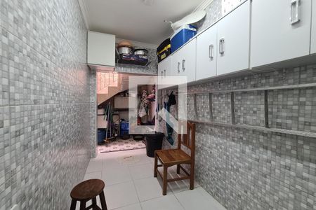 Casa à venda com 150m², 3 quartos e 2 vagasÁrea de Serviço