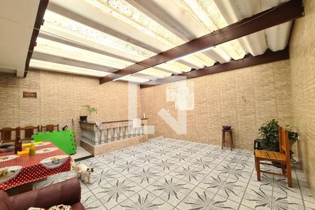 Casa à venda com 150m², 3 quartos e 2 vagasChurrasqueira