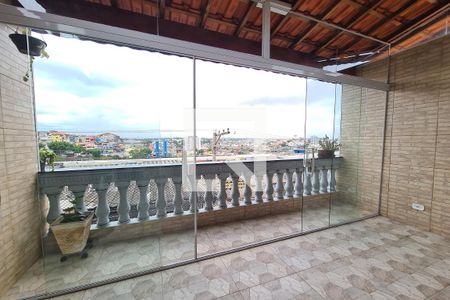 Casa à venda com 150m², 3 quartos e 2 vagasVaranda