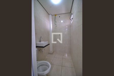 Apartamento para alugar com 44m², 2 quartos e sem vagaBanheiro