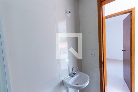 Apartamento para alugar com 38m², 2 quartos e sem vaga Apartamento para alugar com 38m², 2 quartos e sem vagaBanheiro