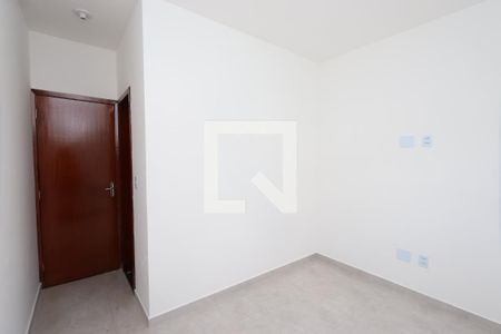 Casa para alugar com 85m², 2 quartos e 2 vagasSuíte 2