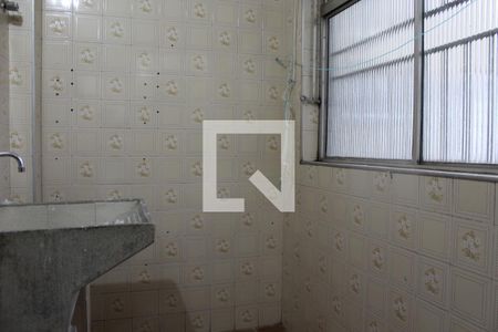 Apartamento à venda com 70m², 2 quartos e 1 vagaÁrea de Serviço