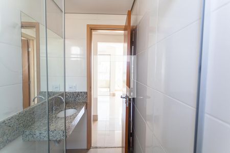 Apartamento para alugar com 134m², 2 quartos e 3 vagas Apartamento para alugar com 134m², 2 quartos e 3 vagasBanheiro Social 1