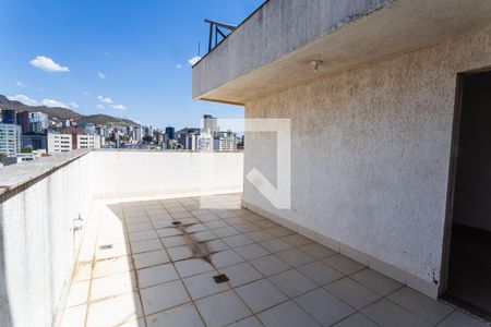 Apartamento para alugar com 134m², 2 quartos e 3 vagas Apartamento para alugar com 134m², 2 quartos e 3 vagasCobertura
