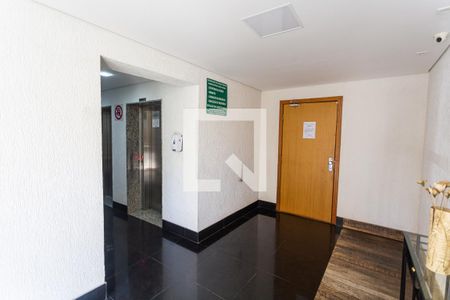 Apartamento para alugar com 134m², 2 quartos e 3 vagas Apartamento para alugar com 134m², 2 quartos e 3 vagasHall de Entrada