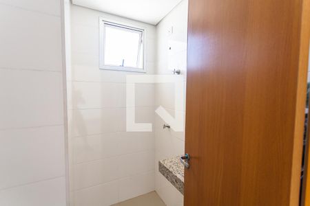 Apartamento para alugar com 134m², 2 quartos e 3 vagas Apartamento para alugar com 134m², 2 quartos e 3 vagasBanheiro Social 2