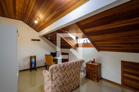 Casa à venda com 203m², 3 quartos e 3 vagasSala 2