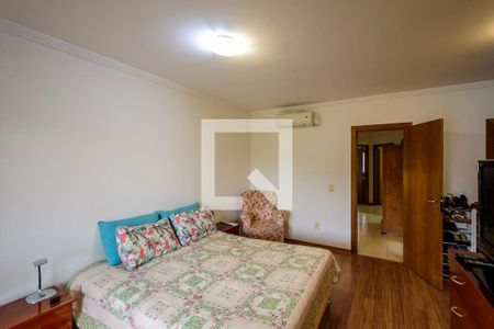 Suíte de casa à venda com 3 quartos, 203m² em Espírito Santo, Porto Alegre