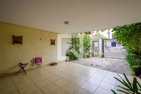 Casa à venda com 203m², 3 quartos e 3 vagasEntrada