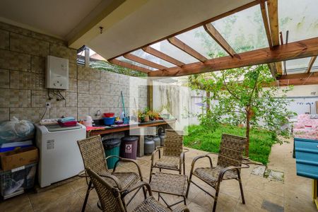 Casa à venda com 203m², 3 quartos e 3 vagasQuintal