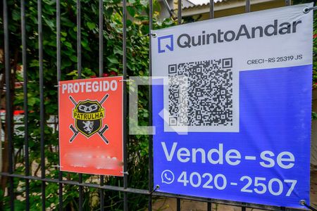 Casa à venda com 203m², 3 quartos e 3 vagasPlaquinha