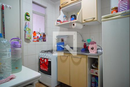 Cozinha de apartamento à venda com 1 quarto, 35m² em Independência, Porto Alegre