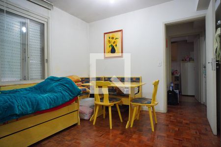 Sala - Quarto de apartamento à venda com 1 quarto, 35m² em Independência, Porto Alegre