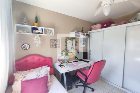 Casa de condomínio à venda com 89m², 4 quartos e 1 vagaQuarto 2