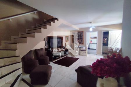 Sala de casa de condomínio à venda com 4 quartos, 89m² em Pechincha, Rio de Janeiro