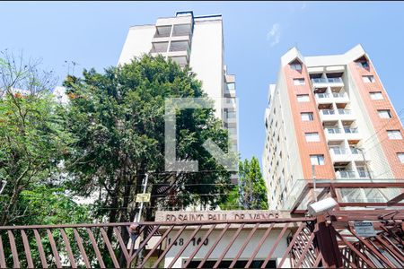 Apartamento para alugar com 51m², 2 quartos e 1 vaga Apartamento para alugar com 51m², 2 quartos e 1 vagaFachada