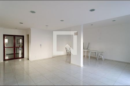 Apartamento para alugar com 51m², 2 quartos e 1 vaga Apartamento para alugar com 51m², 2 quartos e 1 vagaSalão de Festas