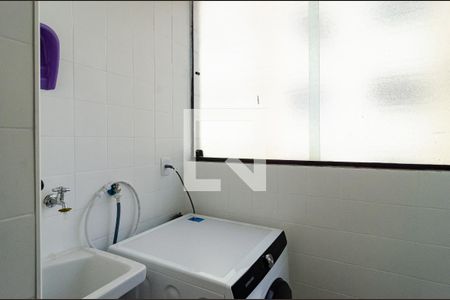 Apartamento para alugar com 51m², 2 quartos e 1 vaga Apartamento para alugar com 51m², 2 quartos e 1 vagaLavanderia