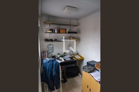 Casa para alugar com 150m², 3 quartos e 2 vagas Casa para alugar com 150m², 3 quartos e 2 vagasEscritório do quarto 2