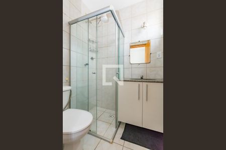 Apartamento à venda com 70m², 2 quartos e 1 vaga Apartamento à venda com 70m², 2 quartos e 1 vagaBanheiro da Suíte