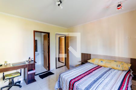 Casa à venda com 420m², 3 quartos e 8 vagas Casa à venda com 420m², 3 quartos e 8 vagasSuíte 3