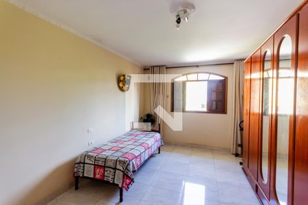 Casa à venda com 420m², 3 quartos e 8 vagas Casa à venda com 420m², 3 quartos e 8 vagasSuíte 2